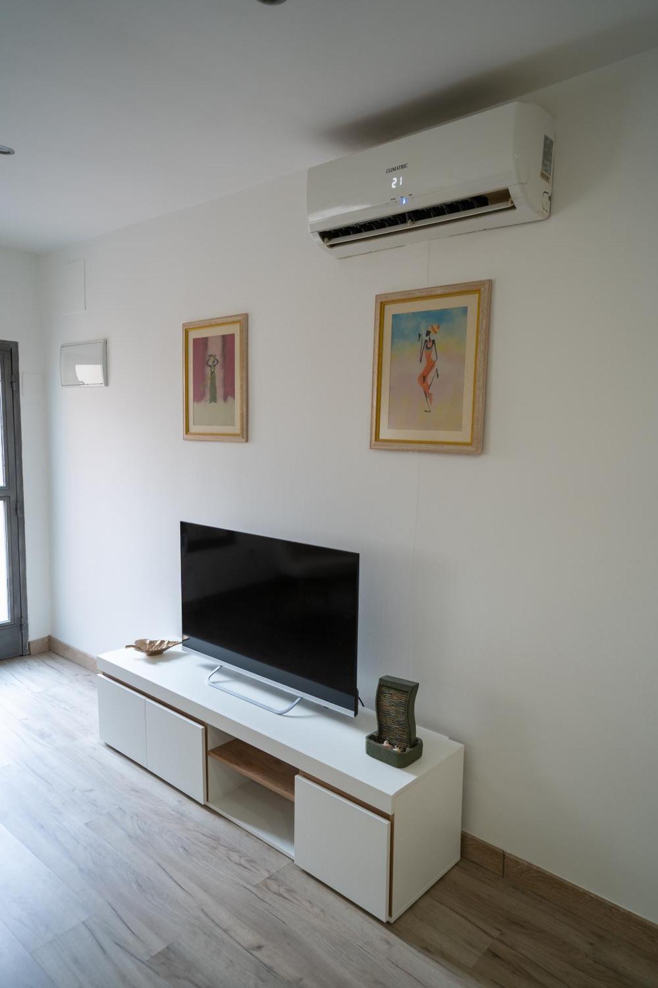 Comodo Piso Cerca Del Aeropuerto By Bebalmy Appartement Madrid